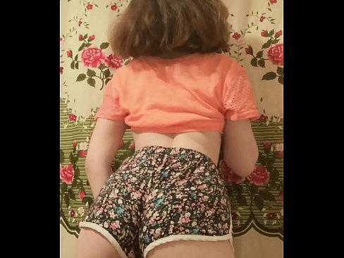 ❤️ Seksega juna bebo demetas sian pantalonon ĉe fotilo ❤️ Malmola porno ĉe porno eo.xxxtophd.ru ❌❤